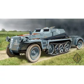   ACE 72238 German Armored Munitons Carrier Sd.Kfz.252 (1/72) harcjármű makett