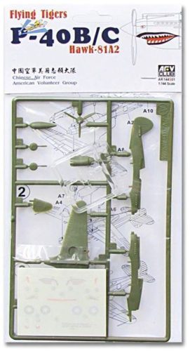 AFV Club AR144S01 Flying Tigers Curtiss P-40B/C 1/144 repülőgép makett