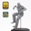 A.MIG-8980 WWII German pilot - figura makett 1/72