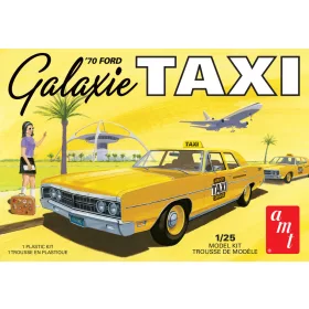 AMT 1243 1970 Ford Galaxie Taxi (1/25) autó makett