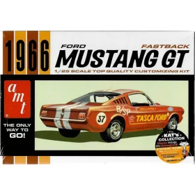 AMT 1305 1966 Ford Mustang Fastback 2+2 (1/25) autó makett