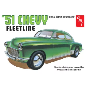 AMT 1378 1951 Chevrolet Fleetline (1/25) makett autó