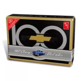   AMT 741 1957 Chevrolet Bel Air Collectors Tin (1/25) makett autó