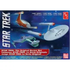   AMT 763 Star Trek Cadet Series TOS Era Ship set Snap (1/2500) űrhajó makett