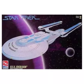 AMT 843 Star Trek USS Excelsior (1/25) űrhajó makett