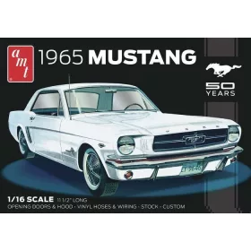 AMT 872 1965 Ford Mustang (1/25) makett autó