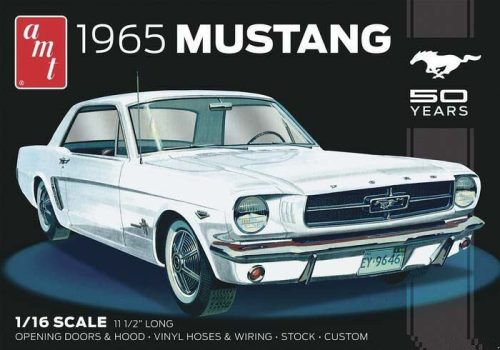 AMT 872 1965 Ford Mustang (1/25)