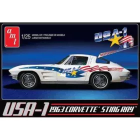 AMT 909 1963 Chevrolet Corvette USA-1 (1/25) makett autó