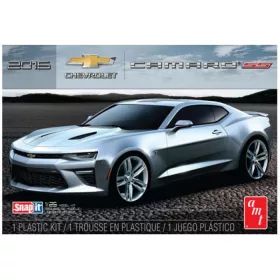   AMT 982 2016 Chevrolet Camaro SS, Modelkit Plastic. (1/25) makett autó