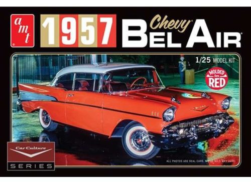 AMT 988 Chevrolet Bel Air Molded in red Lucinda Lewis Car Culture Diorama (1/25)