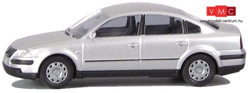 AWM 0859 Vokswagen Passat Limousine / színvariáció - metál színben (H0)