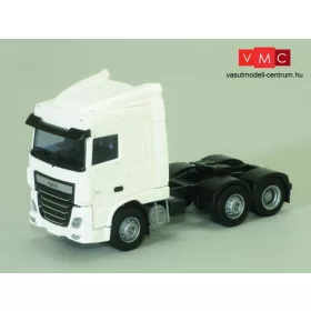   AWM 902951 DAF XF 106 SC / Aerop., 3 tengelyes nyergesvontató (H0)