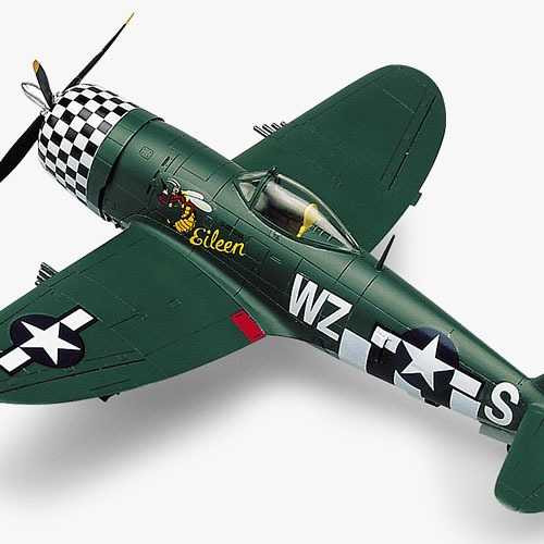 Academy_12474 P-47D "EILEEN" (1/72)