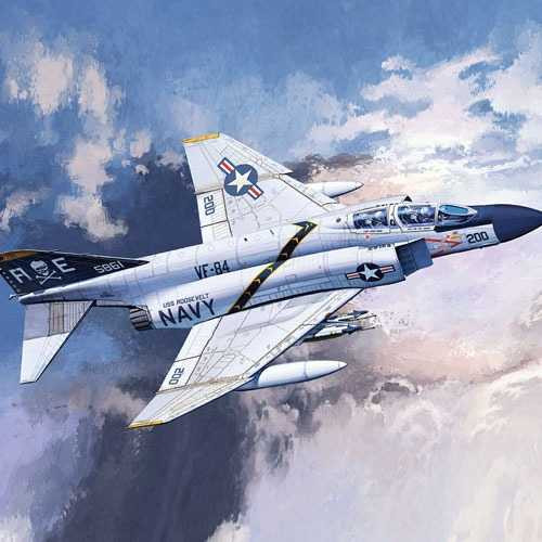 Academy_12529 USN F-4J "VF-84 Jolly Rogers" (1/72)