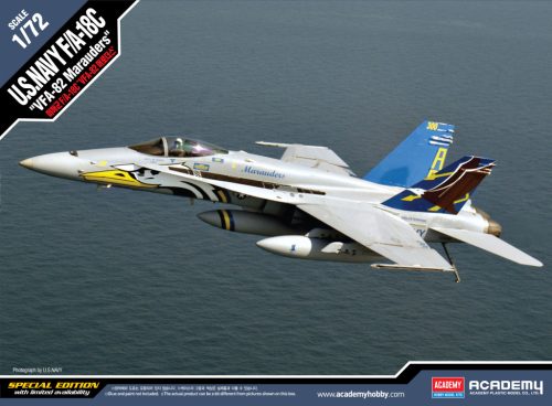 Academy_12534 F/A-18C U.S NAVY VFA-82 "MARAUDERS" LE/ (1/72)