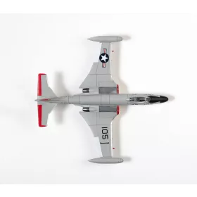 Academy_12548 USN F2H-3 VF-41 "BLACK ACES" (1/72)