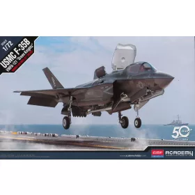   Academy_12569 USMC F-35B VMFA-121 "Green Knights" (1/72)