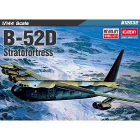 Academy_12632 B-52D Stratofortress (1/144)