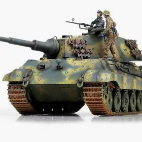   Academy_13229 GERMAN KINGTIGER "LAST PRODUCTION" (1/35)