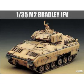 Academy_13237 M2 BRADLEY IFV (1/35)