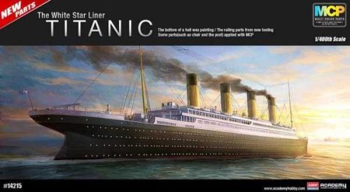 Academy_14215 The White Star liner TITANIC MCP (1/400)