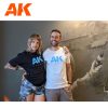 AK Interactive AK9220 T-SHIRT WHITE AK MUSEUM size XL - Rövid ujjú póló