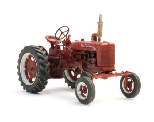 Artitec 387.707 Farmall C traktor (H0)