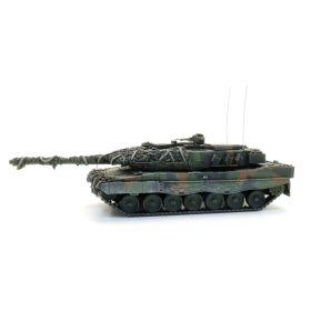 Artitec 6870681 Leopard 2A6 NL - álcázással (H0)