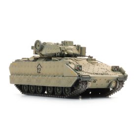 Artitec 6870718 US M2A2 Bradley rakományként (H0)