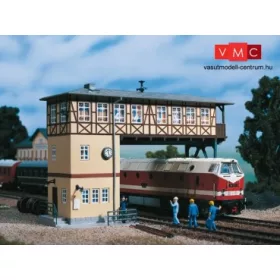 Auhagen 11386 Nyerges váltóállító központ (H0)