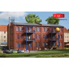   Auhagen 11450 Városi emeletes lakóház (volt gyárépület), August-Hagen-Strasse 1. (H0)