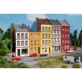 Auhagen 11467 Emeletes városi felezett sorházak, Schmidtstraße 18/20/22/24/26 (H0)