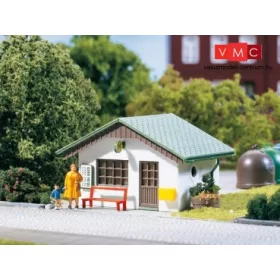 Auhagen 12262 Két buszváró (H0/TT)