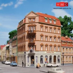 Auhagen 13334 Emeletes városi sarokház, Markt 1 (TT)