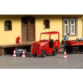   Auhagen 40511 DFZ 632 Pomßen-Schlepper vontató, pótkocsikkal - MITROPA (H0)