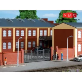 Auhagen 41622 Téglakerítés vaskapuval (H0)