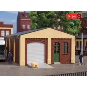 Auhagen 80516 Dekorlap, téglafal 2390C nagy ajtónyílással, 2390D ajtónyílással és ablak