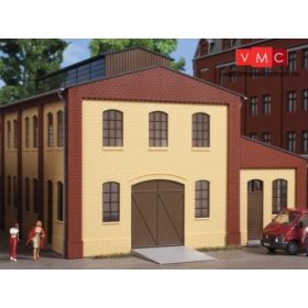 Auhagen 80618 Dekorlap, téglafal 2391A, ajtónyílással és ablakokkal L (H0) - sárga