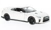 Bburago Nissan GT-R 2017, metálfehér (18-21082WHITE) (1:24)