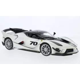   Bburago Ferrari FXX-K Evo No.70 2018, metálfehér/szürke (18-16012G) (1:18)