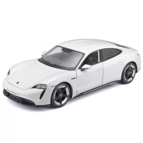  Bburago Porsche Taycan Turbo S, fehér (18-21098WHITE) (1:24)
