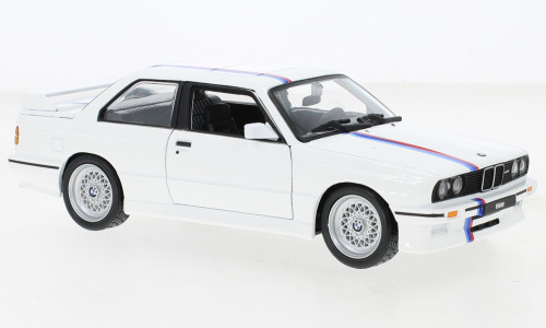 Bburago BMW M3 (E30) fehér, 1988 (18-21100WHITE) (1:24)