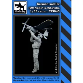   Black Dog F35045 German soldierEMT AladinAfghanistan dioráma makett kiegészítő (1/35)