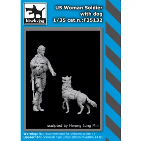   Black Dog F35132 US Woman soldier with dog dioráma makett kiegészítő (1/35)