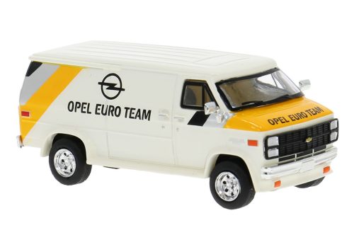 Brekina 18256 Chevrolet C20, dobozos, Opel Euro Team (H0)