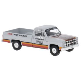 Brekina 19657 GMC Sierra Indy Hauler 1983 (H0)
