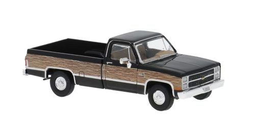 Brekina 19658 Chevrolet C20, fekete - Woody (H0)