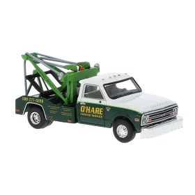   Brekina 19666 Chevrolet C30 tow truck "O'Hare" Chicago - autómentő (H0)