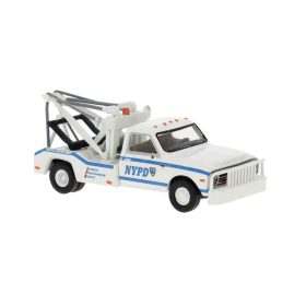   Brekina 19668 Chevrolet C30 tow truck, NYPD - autómentő (H0)