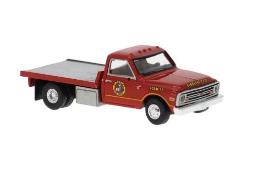 Brekina 19671 Chevrolet C30 platform truck, Foam (H0)